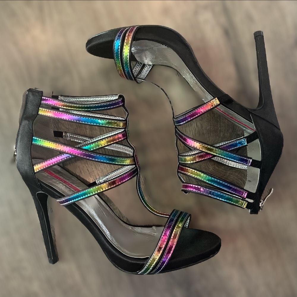 C. Label (Olive 33) Rainbow Stilleto